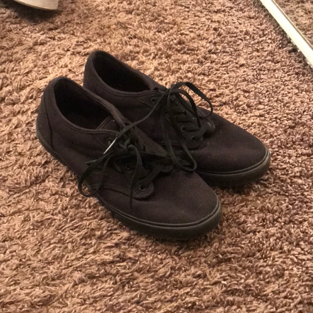 Black Vans